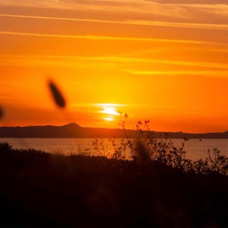 Seashore House - Appartamento A 100 Mt Dal Mare Villafranca Tirrena Bagian luar foto